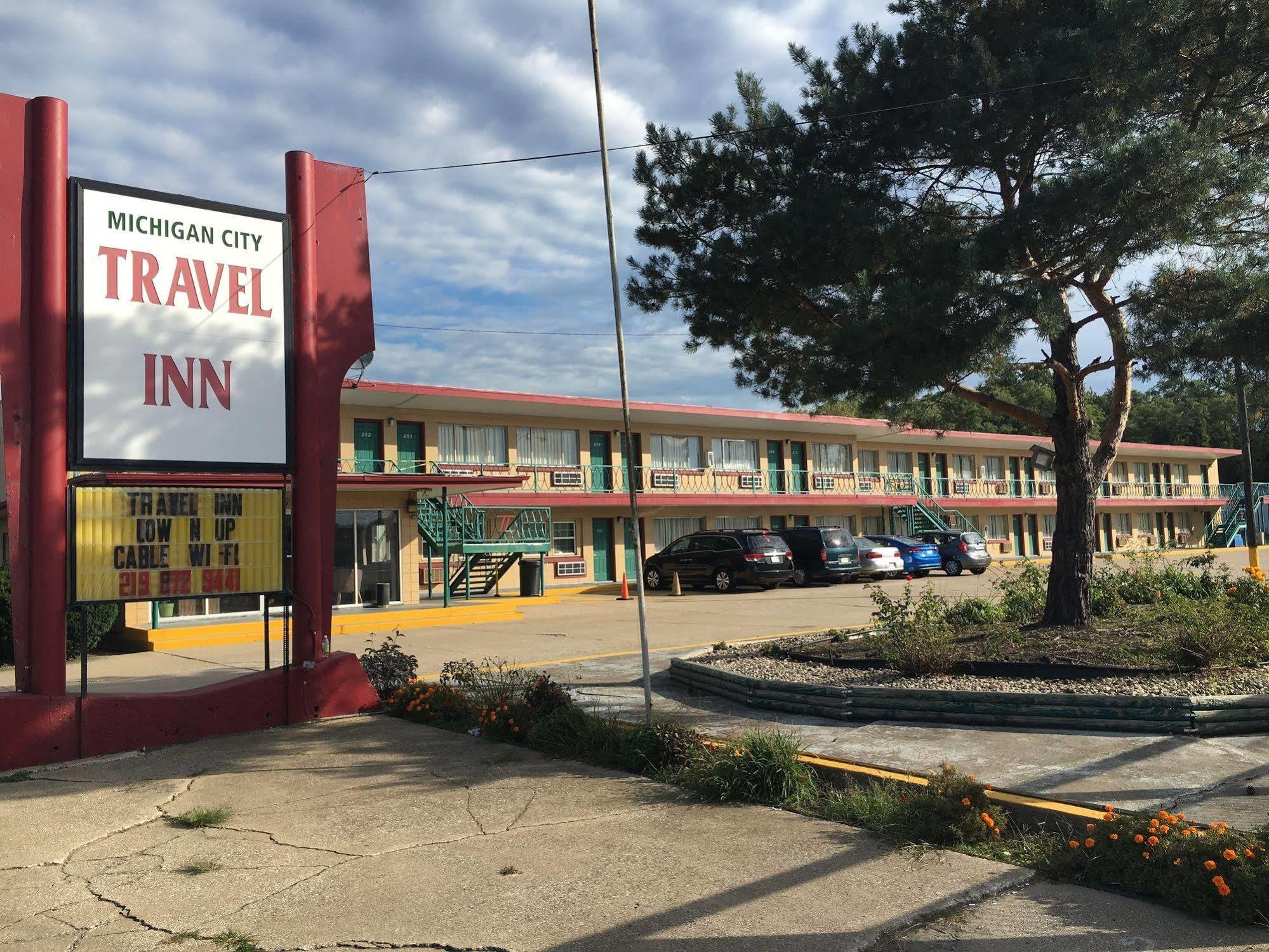 Travel Inn Motel Michigan City Exterior foto